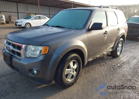 2012 Ford Escape Xlt z USA, uszkodzony, nr VIN 1FMCU9DG2CKA48634